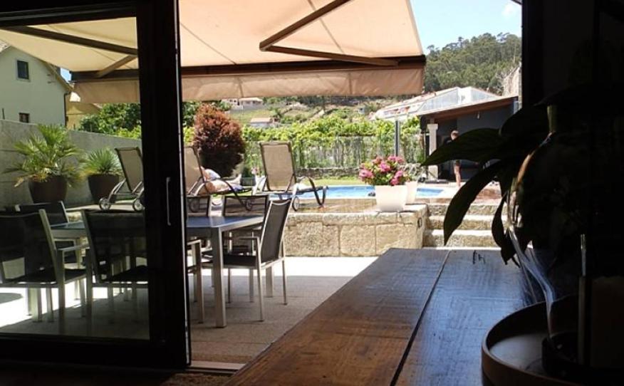 Villa Hórreos y Piscina en Combarro Exterior foto