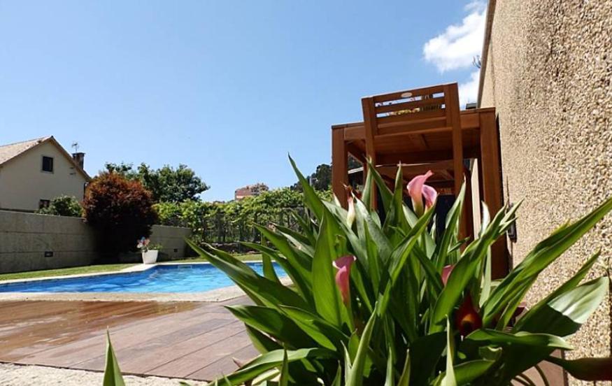 Villa Hórreos y Piscina en Combarro Exterior foto